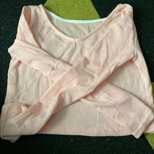 Long sleeve knit crop top